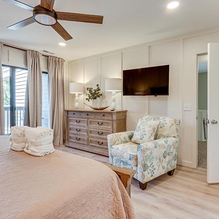Modern Hilton Head Retreat Walk To Beach And Golf! Hilton Head Island Exteriör bild