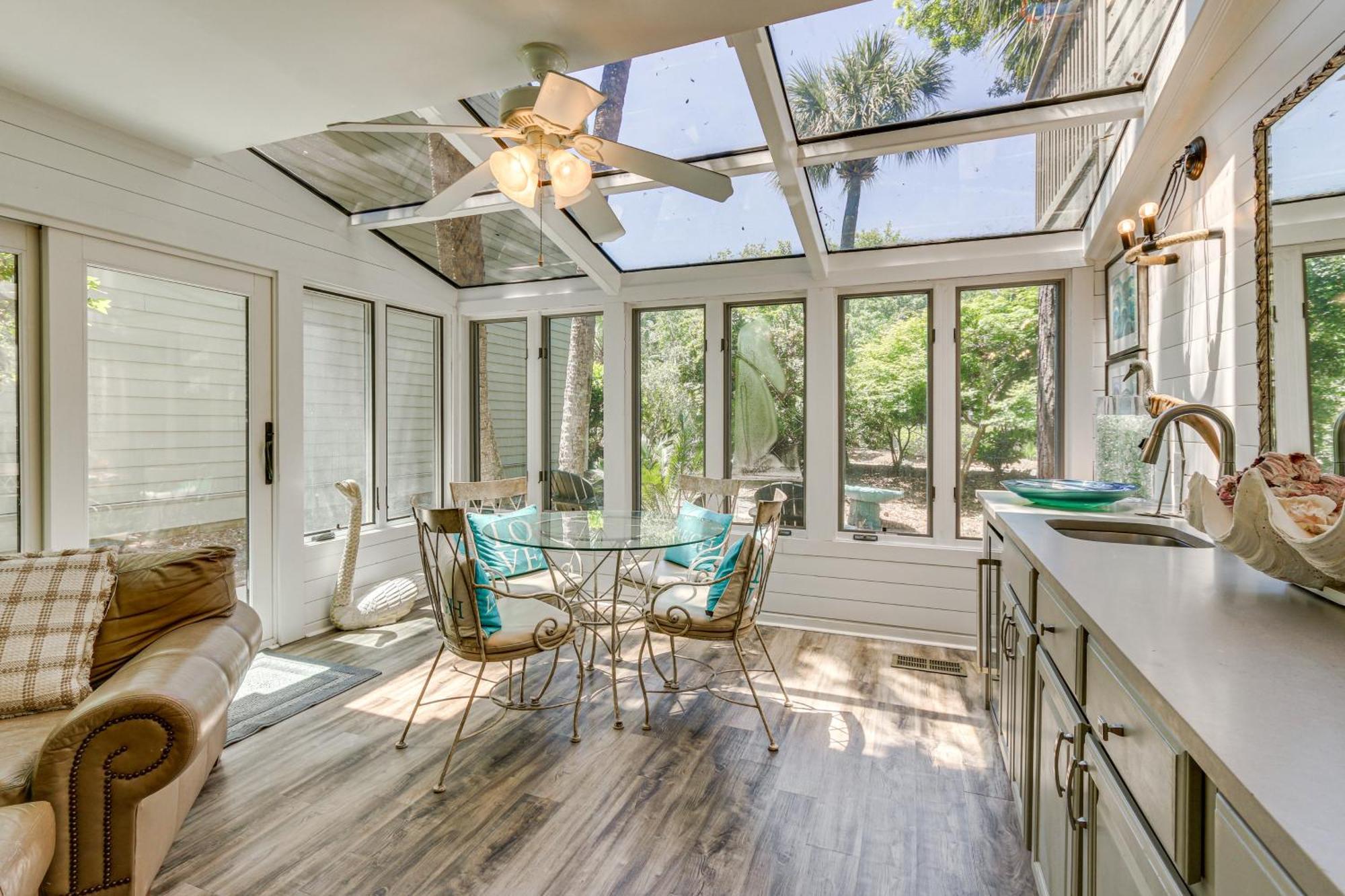 Modern Hilton Head Retreat Walk To Beach And Golf! Hilton Head Island Exteriör bild